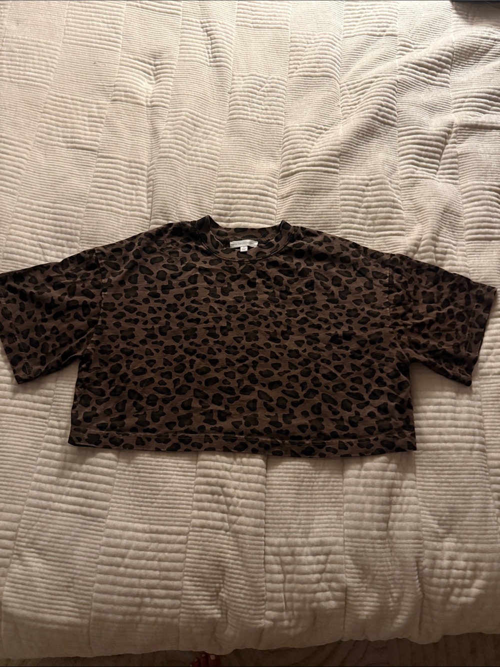 Cropped Brown Leopard Print Tee